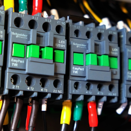 Kompresor śrubowy 3w1 15kW | 2300L/min | Zbiornik 500L i Osuszacz